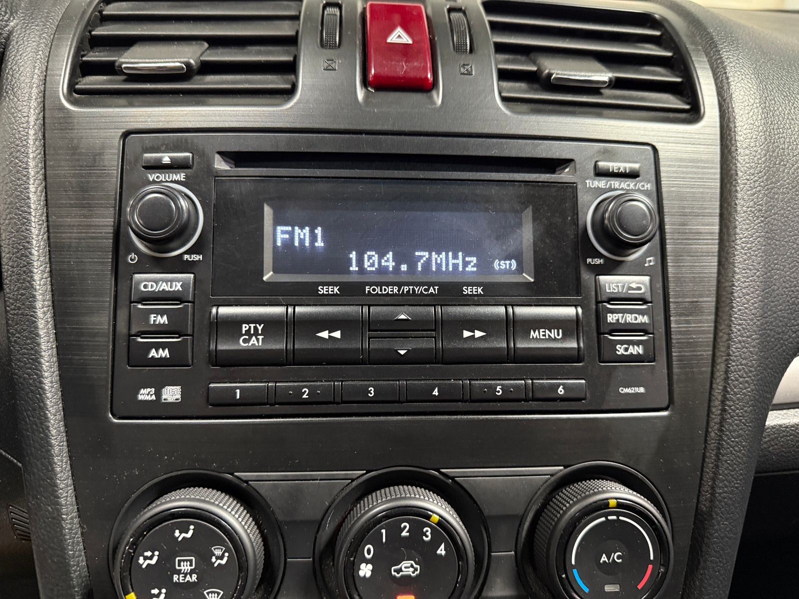 Thumbnail: 2014 Subaru XV Crosstrek - 4