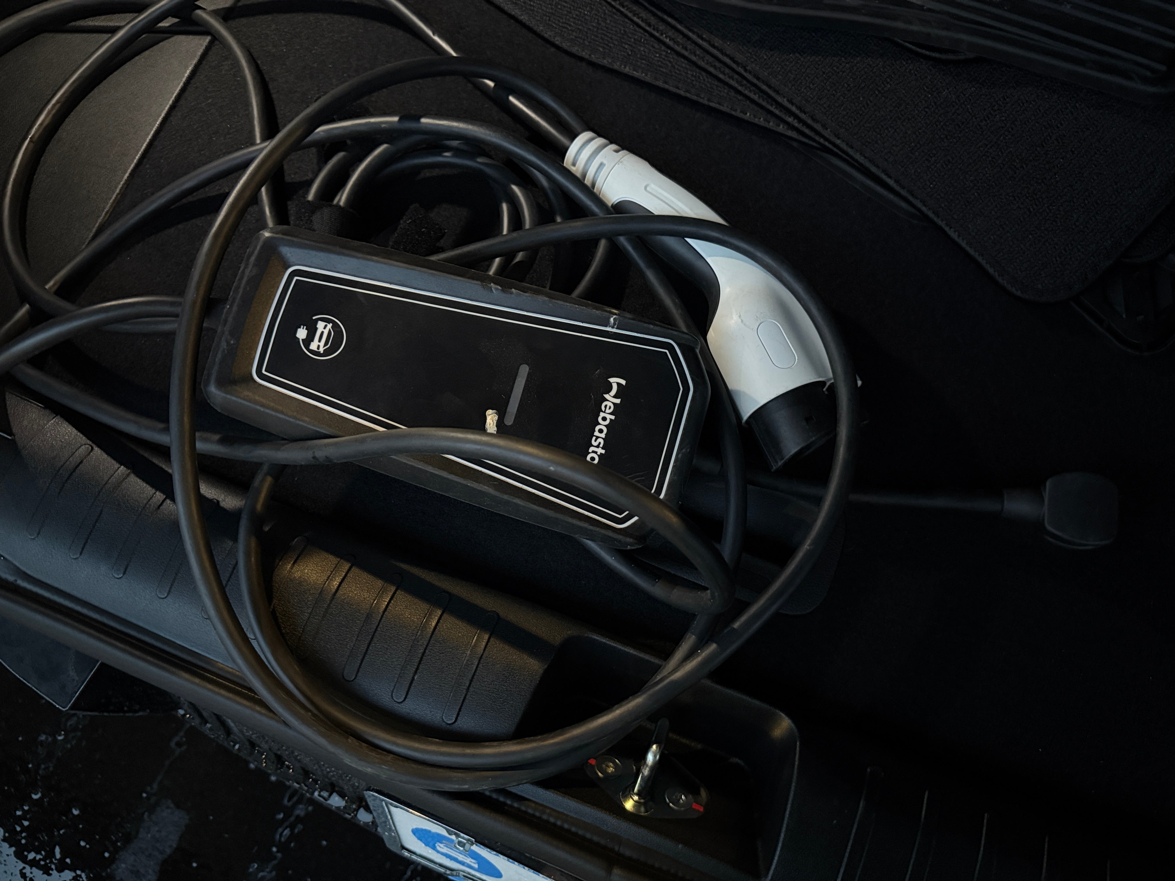 Used 2024 Kia EV6 Wind with VIN KNDC3DLC8R5205289 for sale in Oak Creek, WI