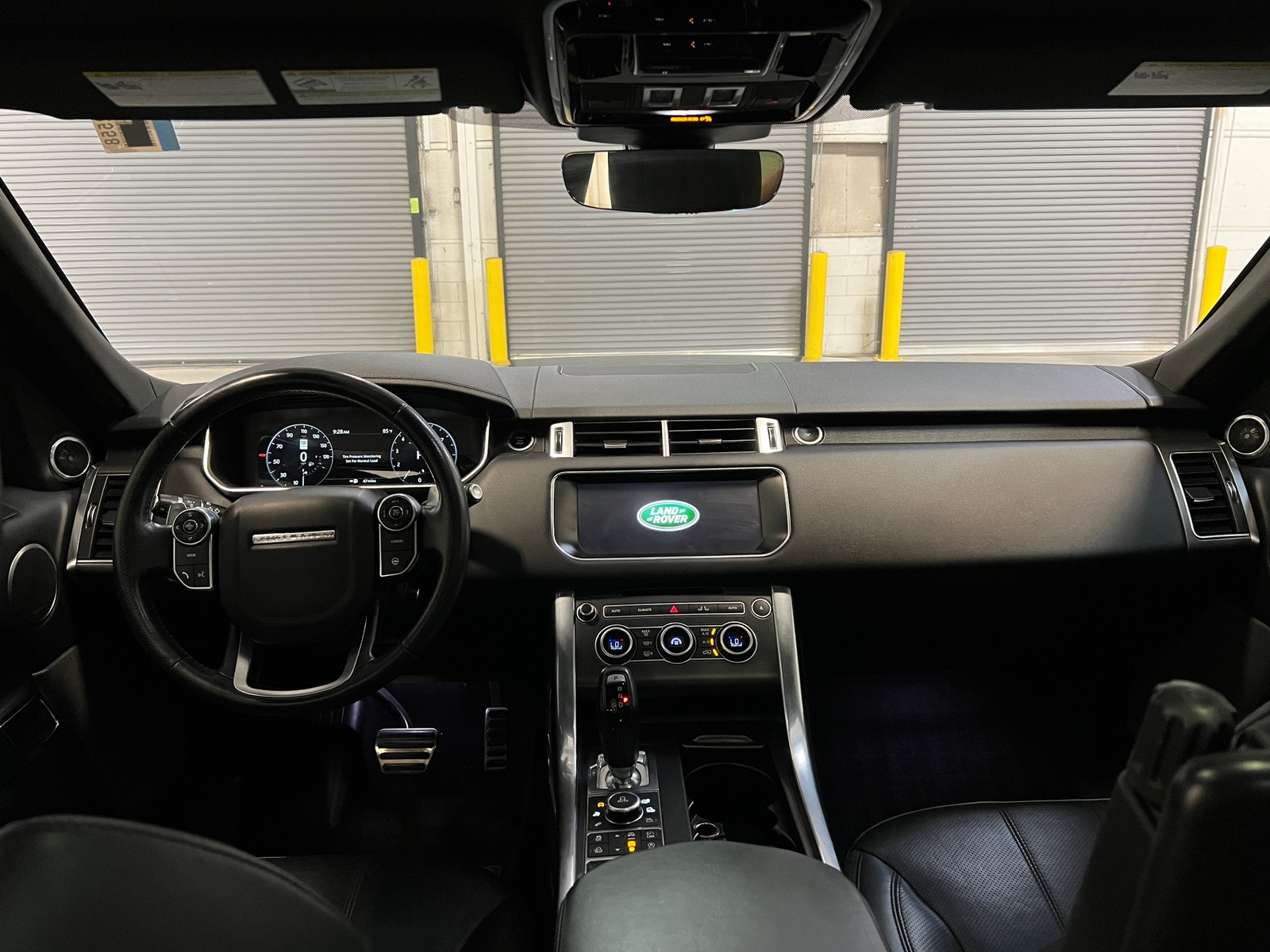 Thumbnail: 2017 Land Rover Range Rover Sport - 2