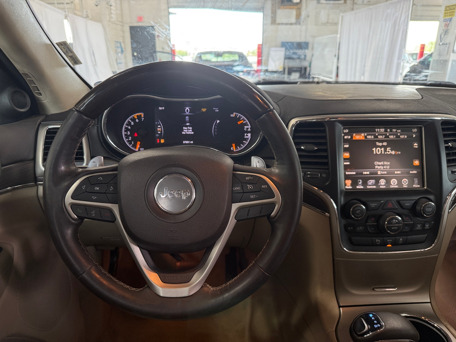 Thumbnail: 2014 Jeep Grand Cherokee - 5