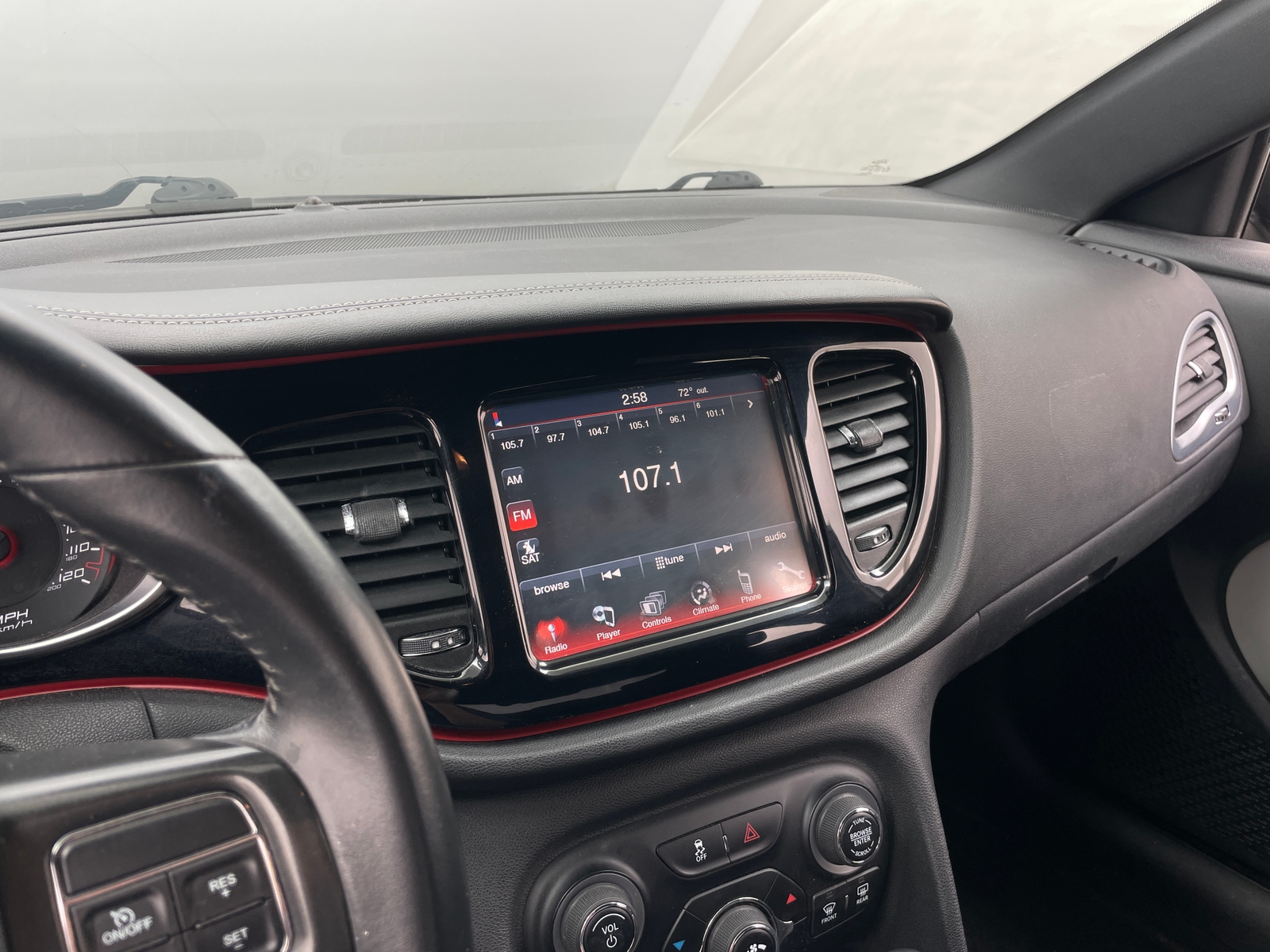 Thumbnail: 2016 Dodge Dart - 4