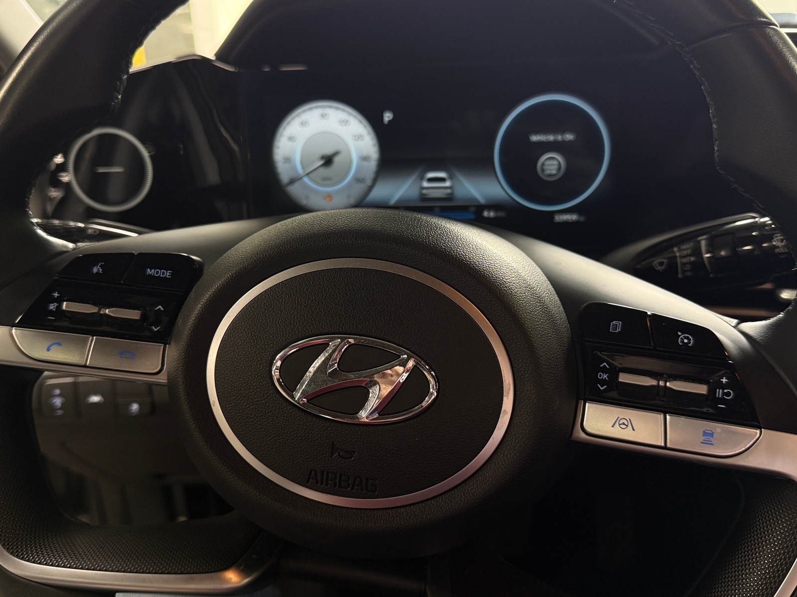 Thumbnail: 2023 Hyundai Elantra - 5