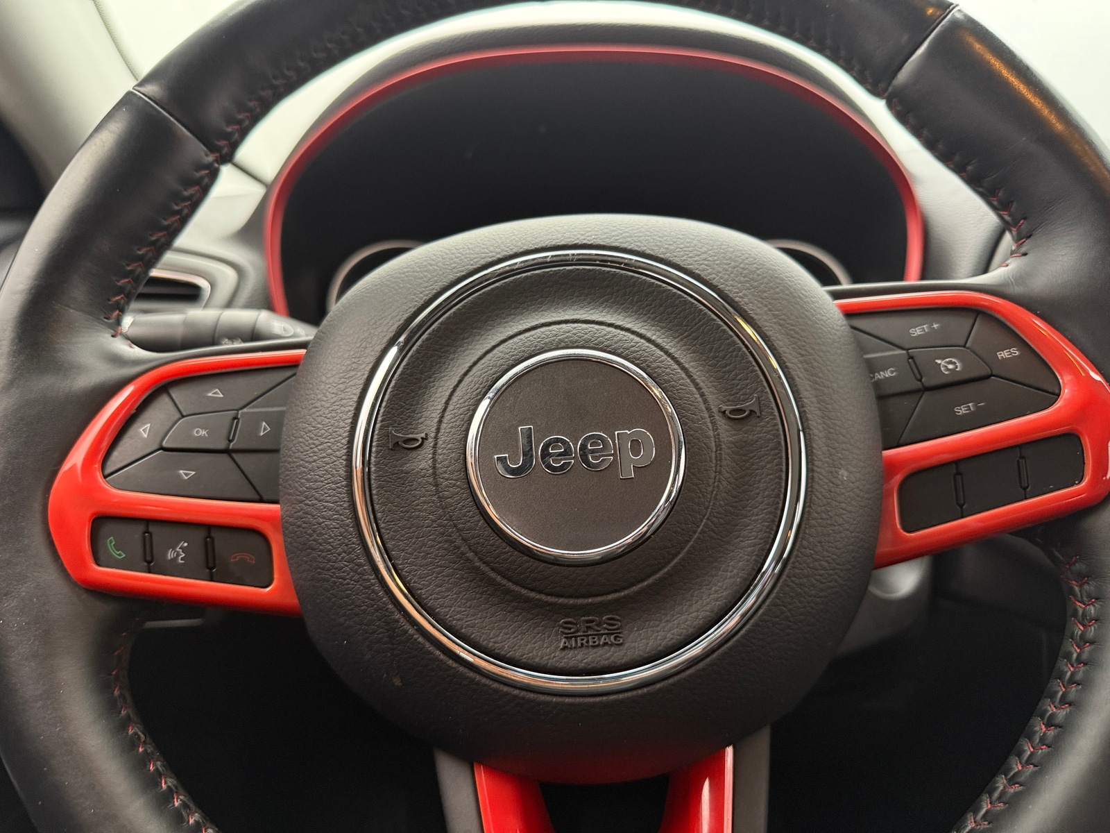Thumbnail: 2019 Jeep Compass - 4