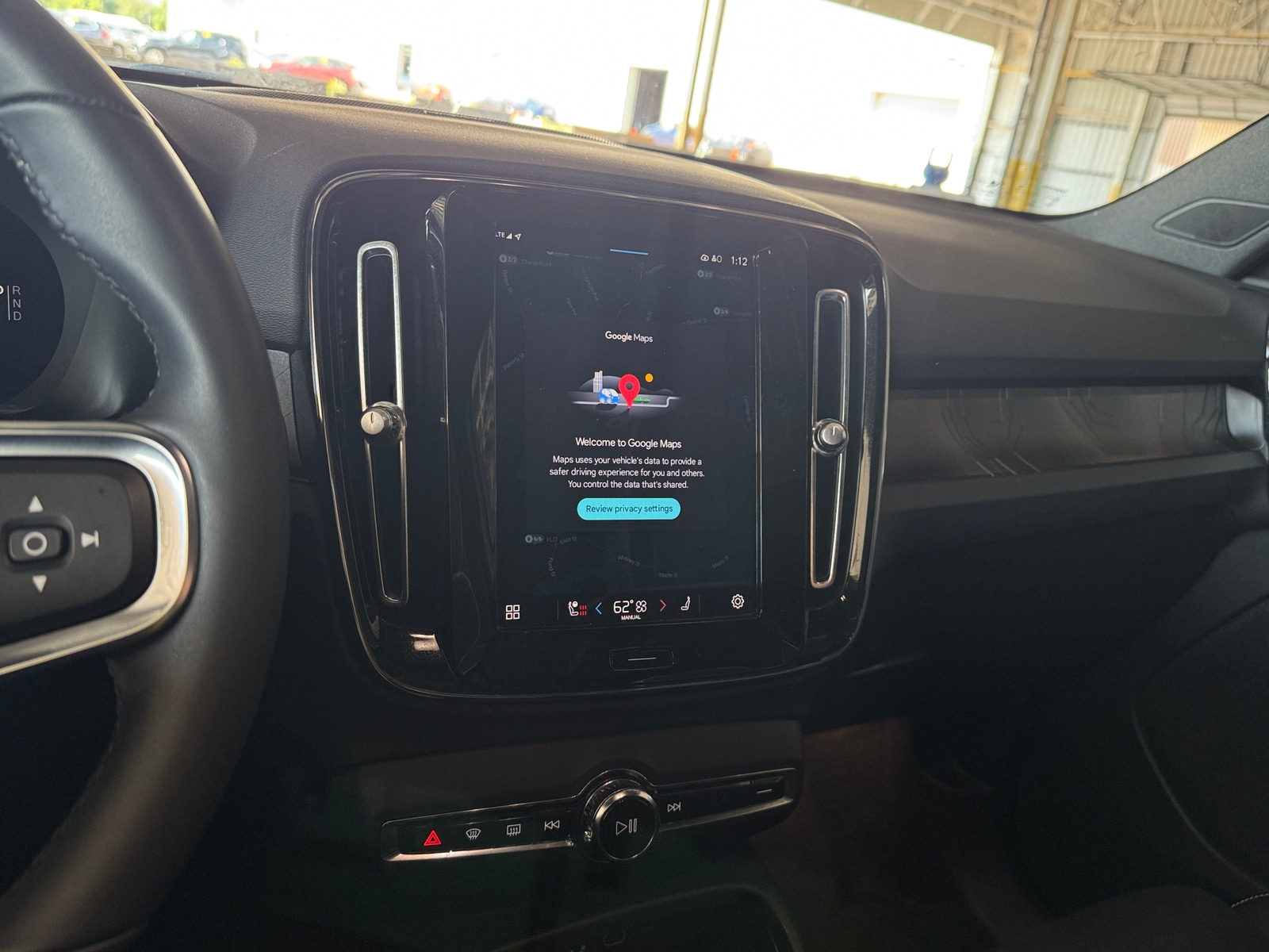 Thumbnail: 2023 Volvo XC40 - 4