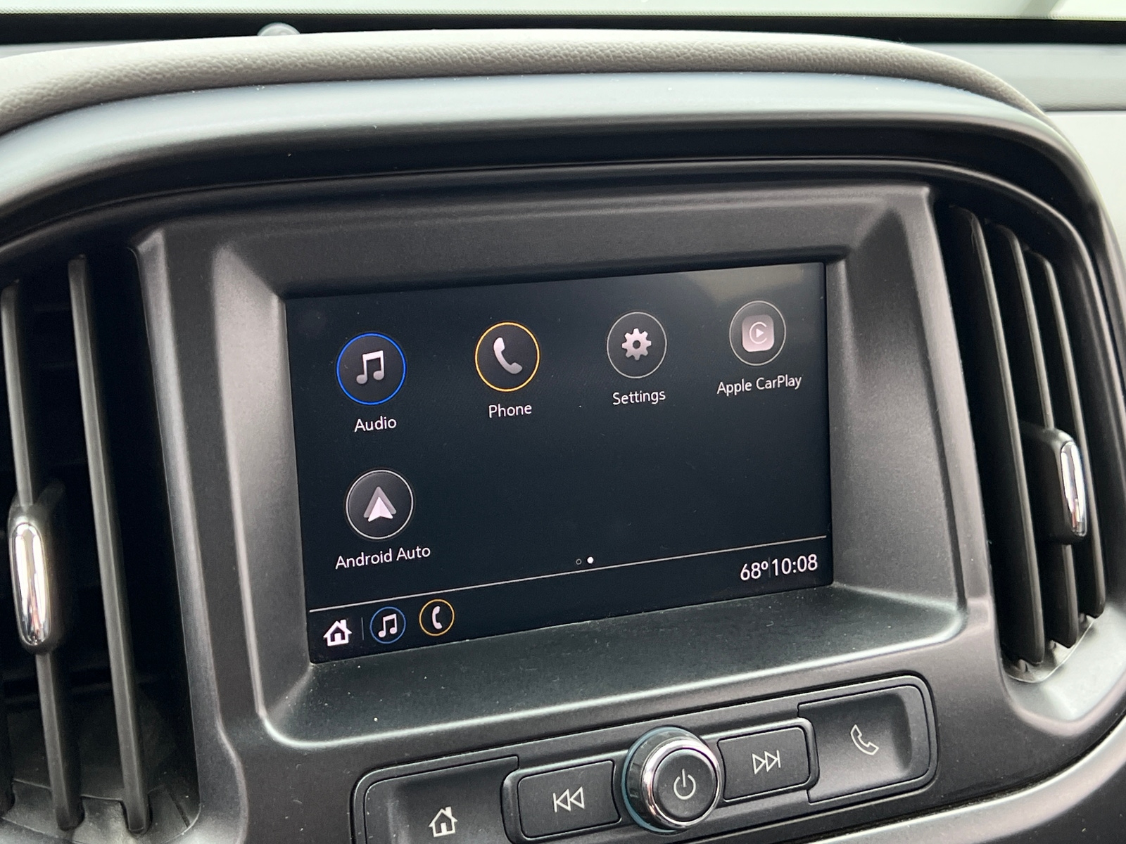 Thumbnail: 2020 Chevrolet Colorado - 4