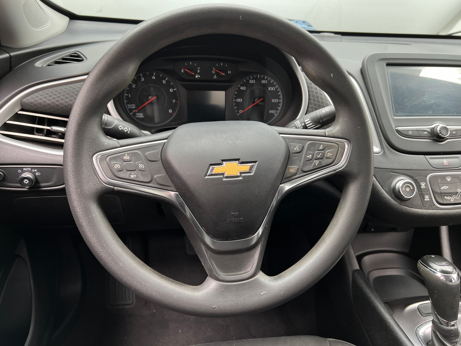 Thumbnail: 2018 Chevrolet Malibu - 5