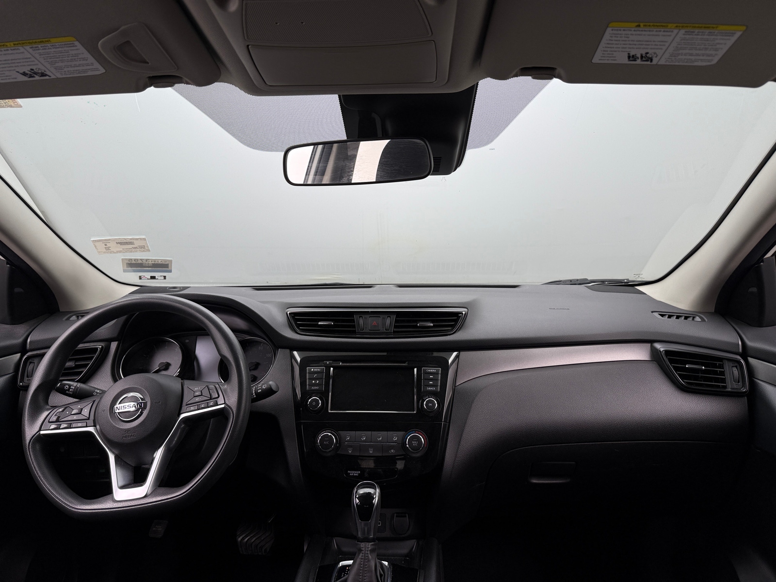 Thumbnail: 2020 Nissan Rogue Sport - 3