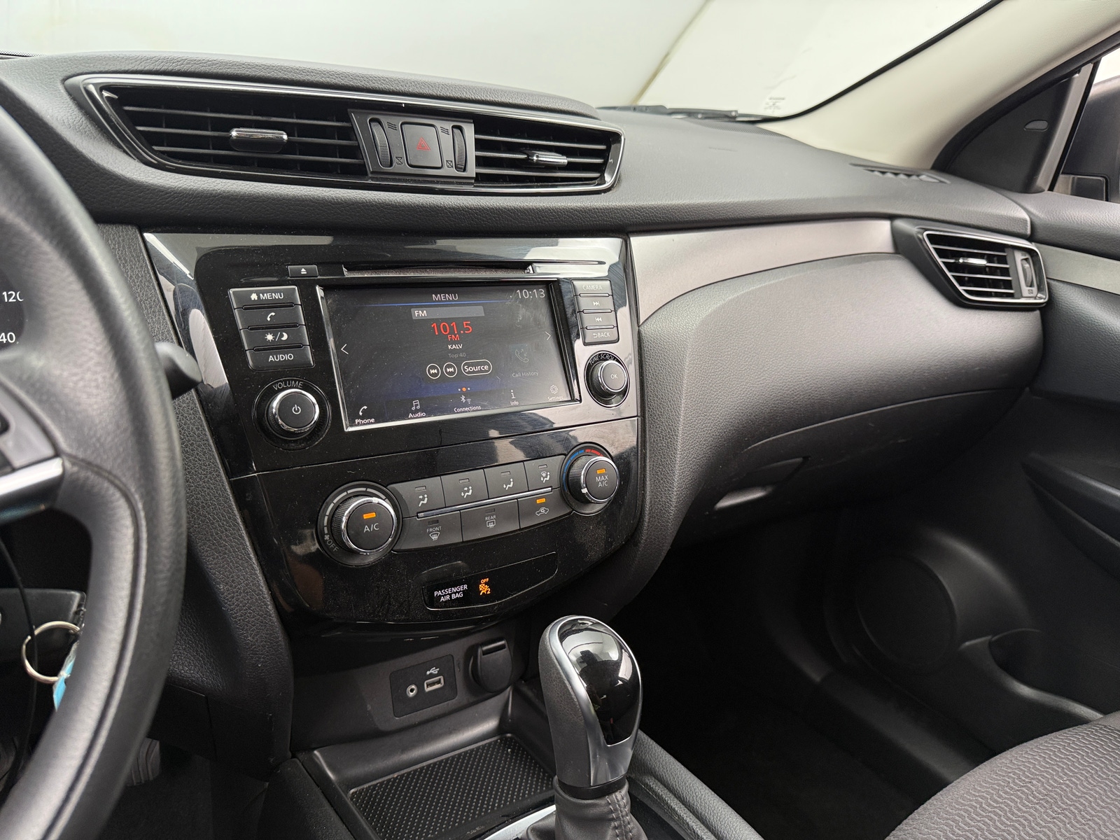 Thumbnail: 2020 Nissan Rogue Sport - 4