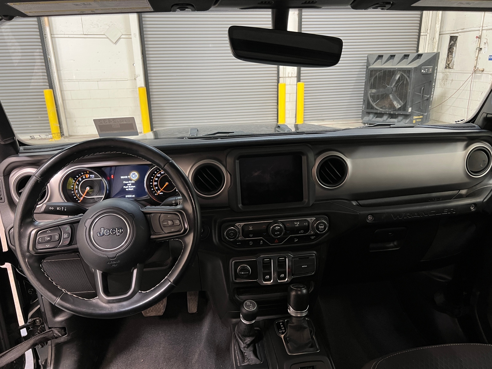 Thumbnail: 2021 Jeep Wrangler - 3