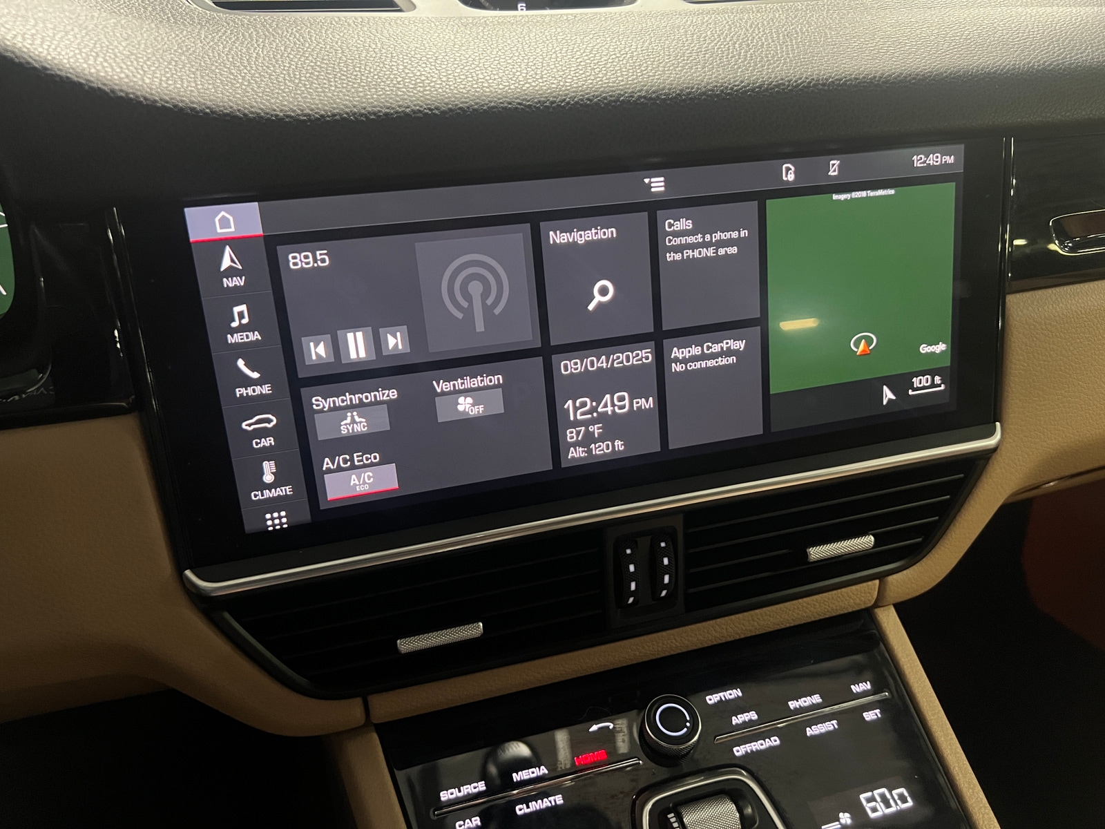 Thumbnail: 2019 Porsche Cayenne - 3