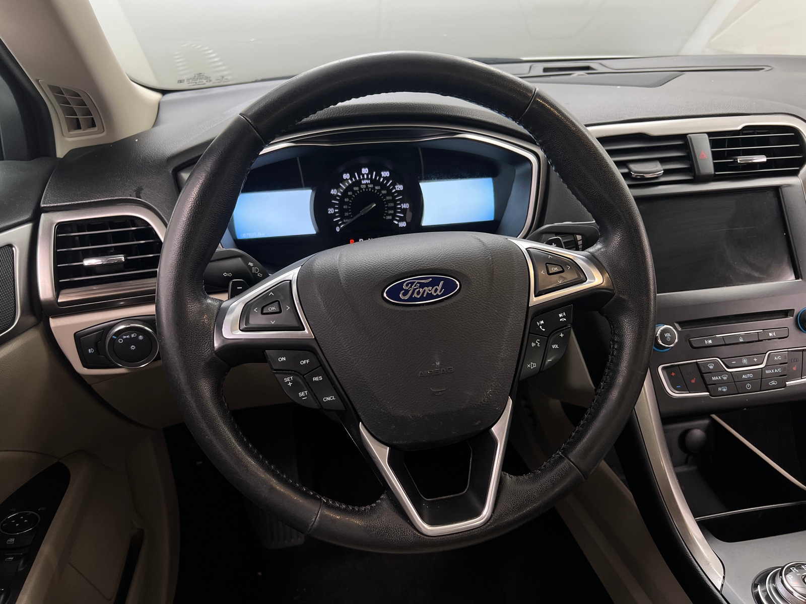 Thumbnail: 2017 Ford Fusion - 5