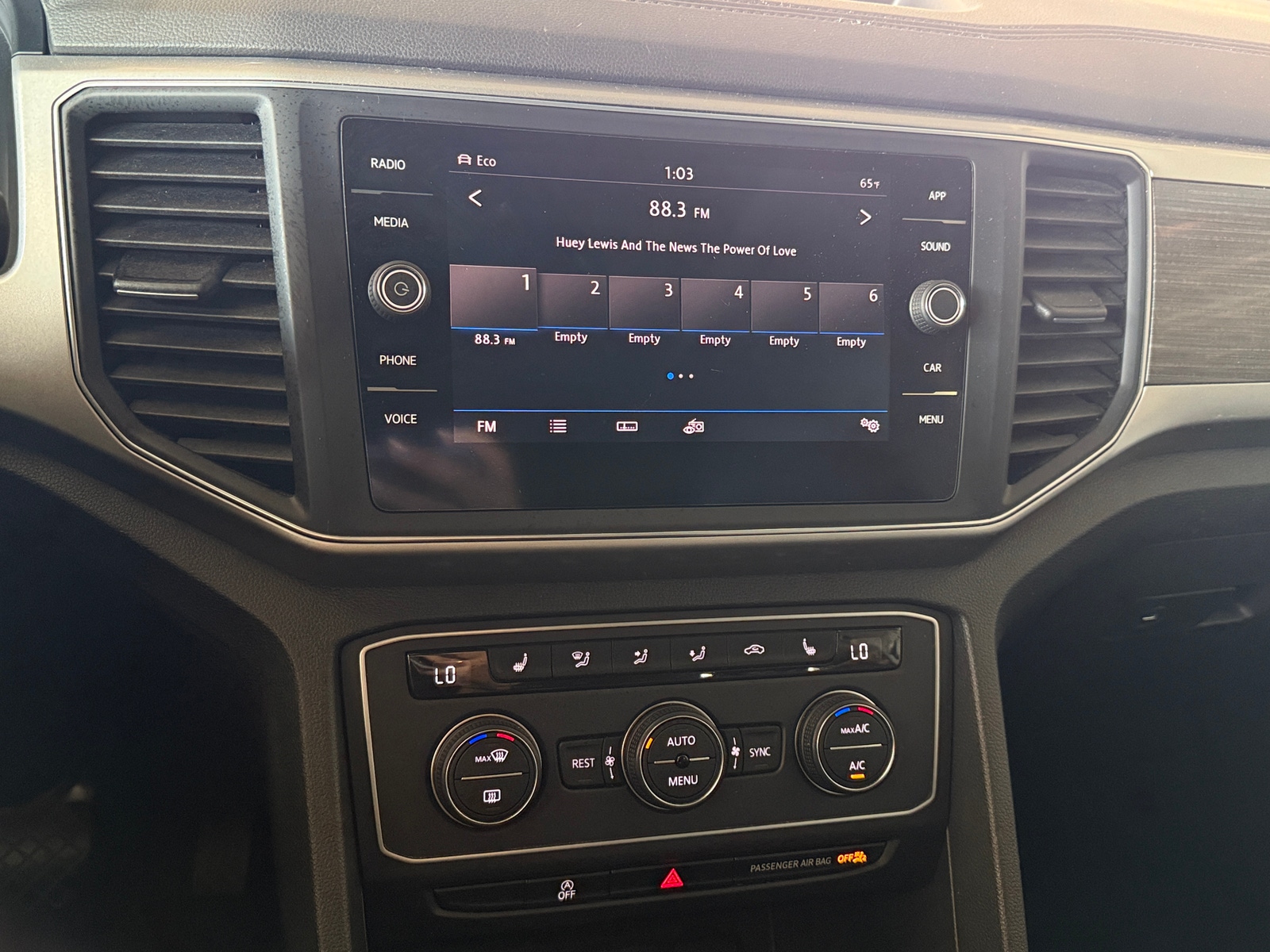 Thumbnail: 2019 Volkswagen Atlas - 3