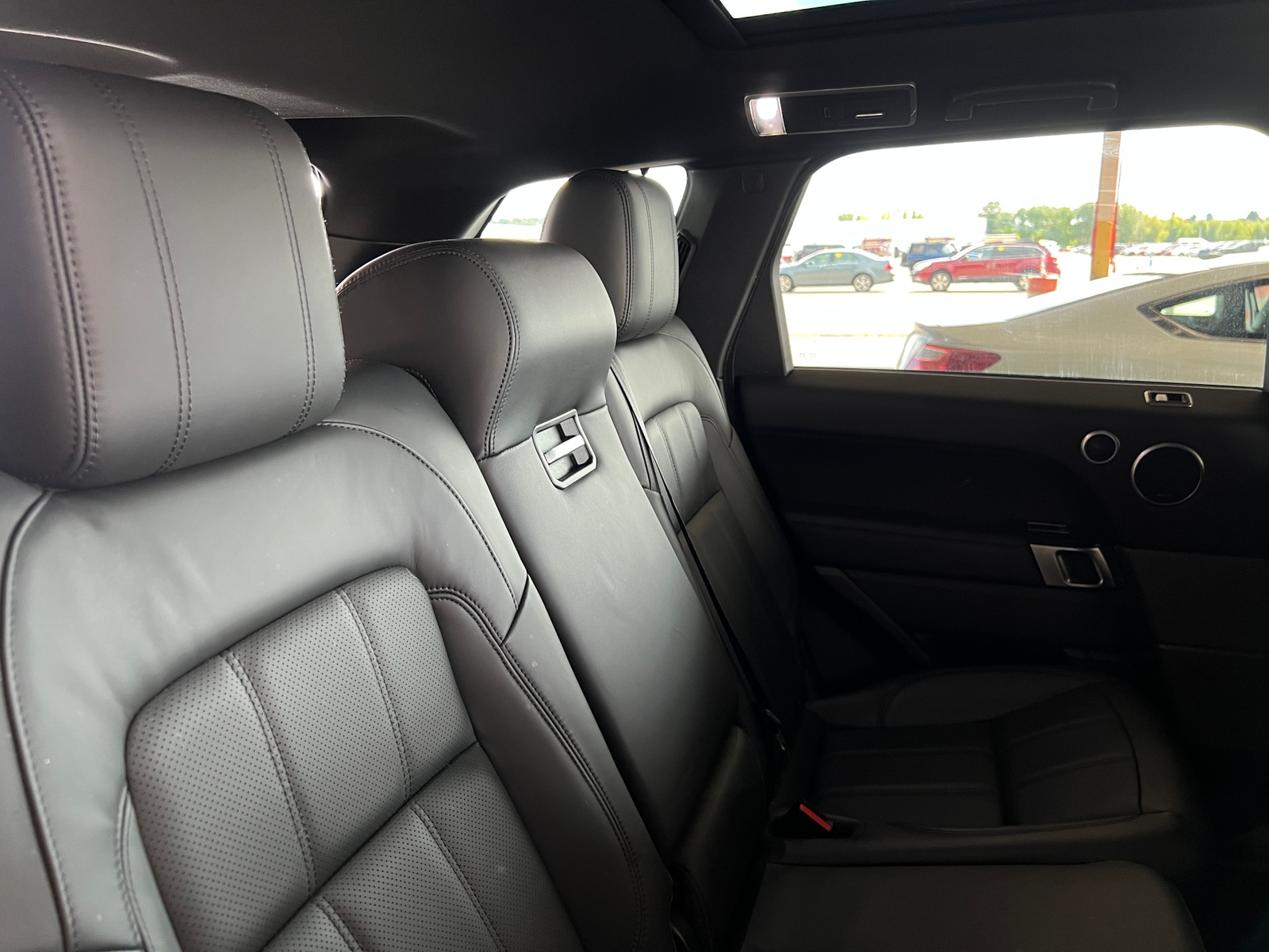 Thumbnail: 2020 Land Rover Range Rover Sport - 5