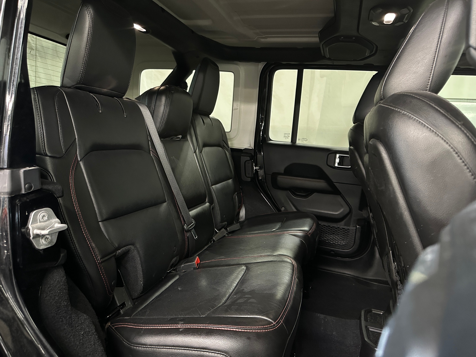 Thumbnail: 2018 Jeep Wrangler - 5