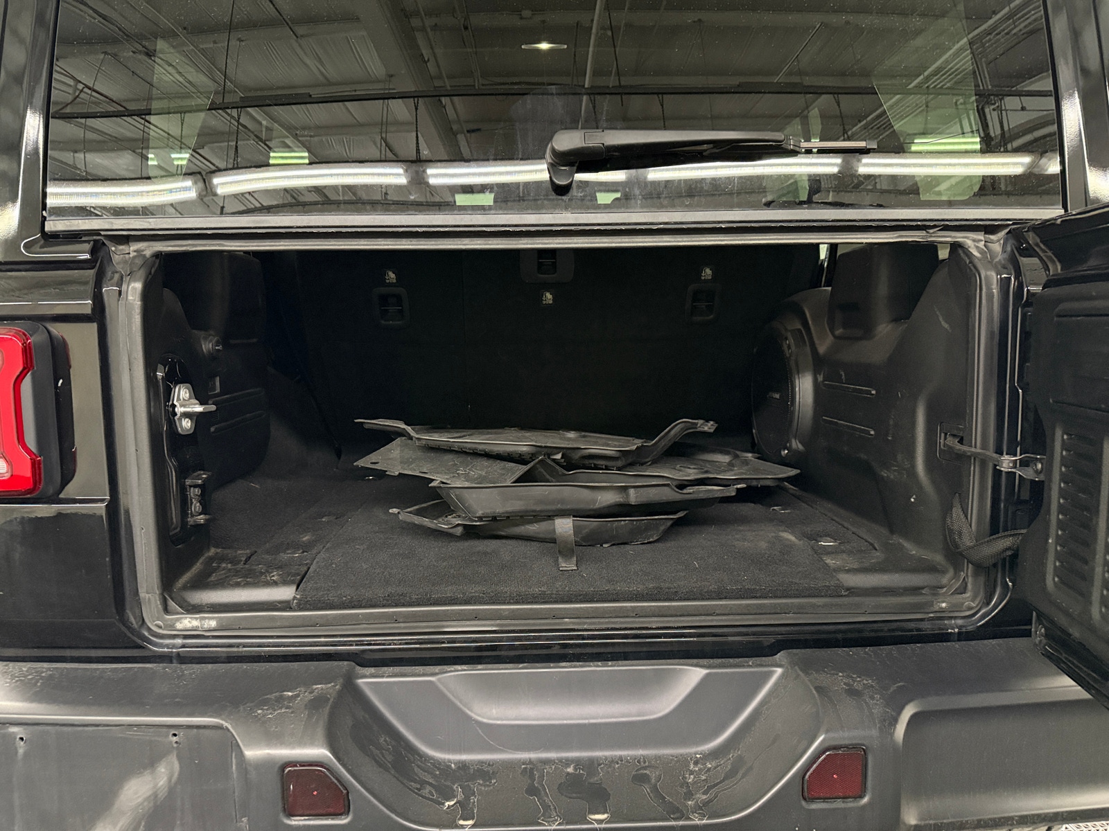 Thumbnail: 2018 Jeep Wrangler - 6