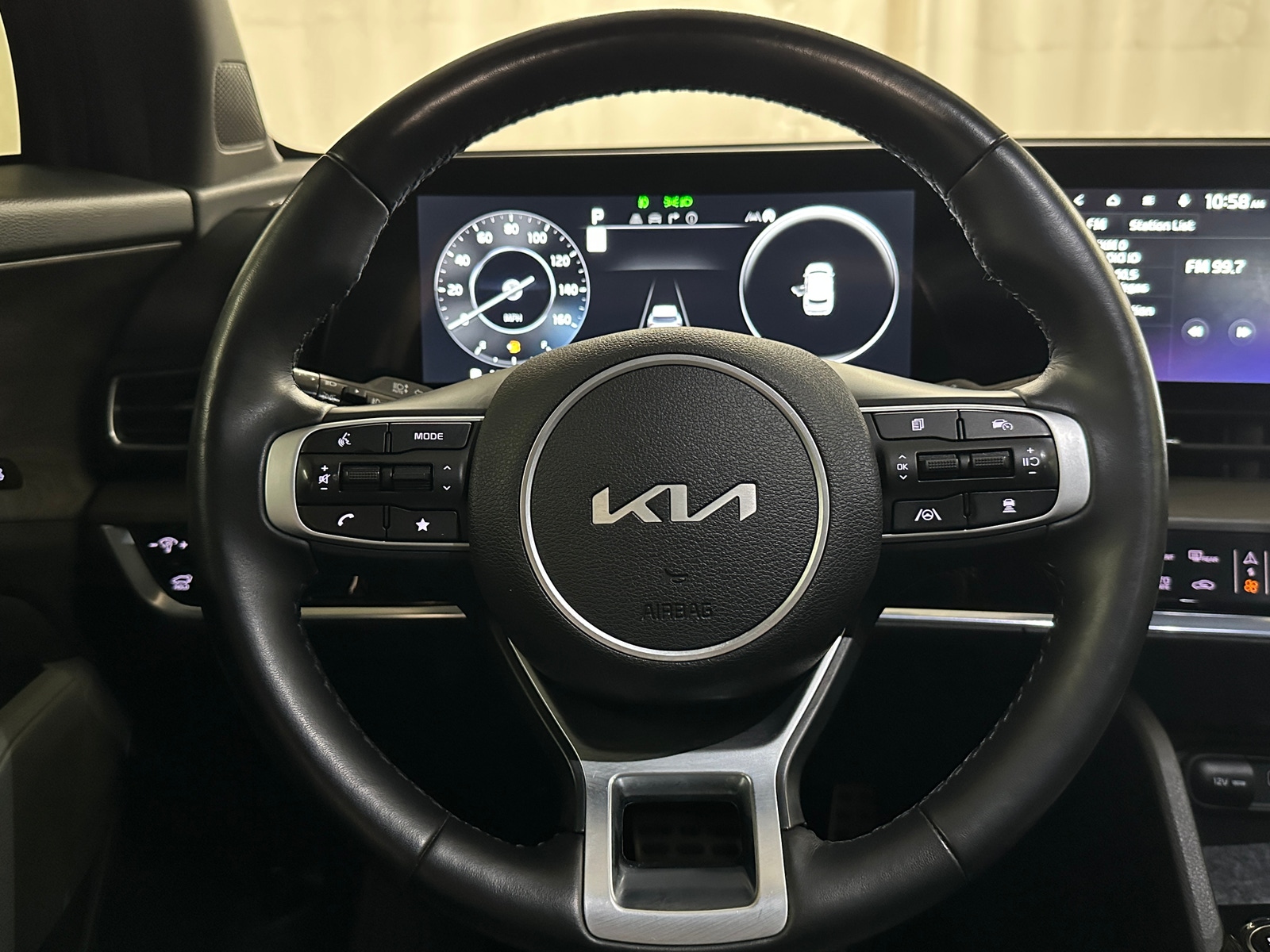 Thumbnail: 2023 Kia Sportage - 4