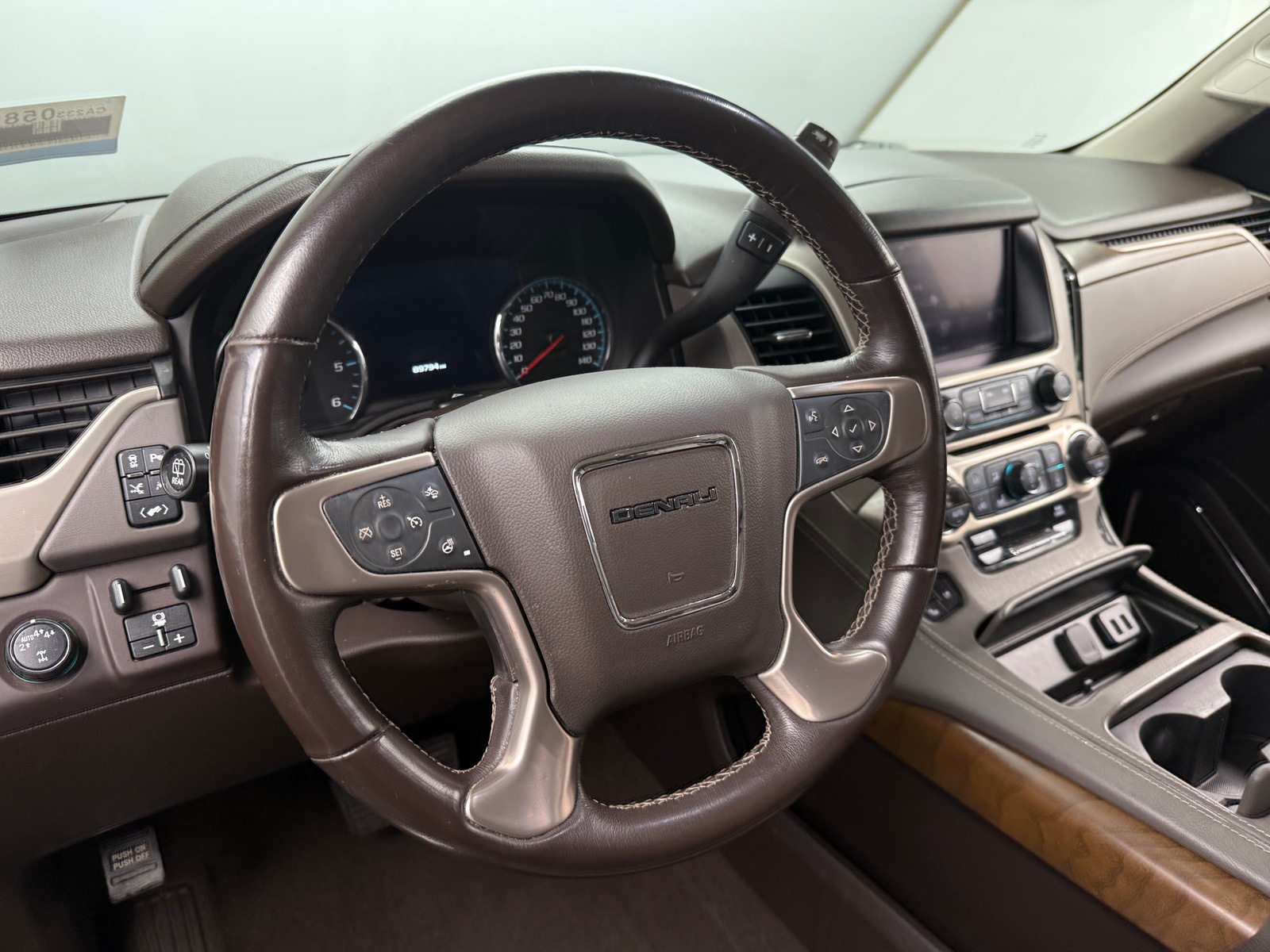 Thumbnail: 2019 GMC Yukon XL - 4