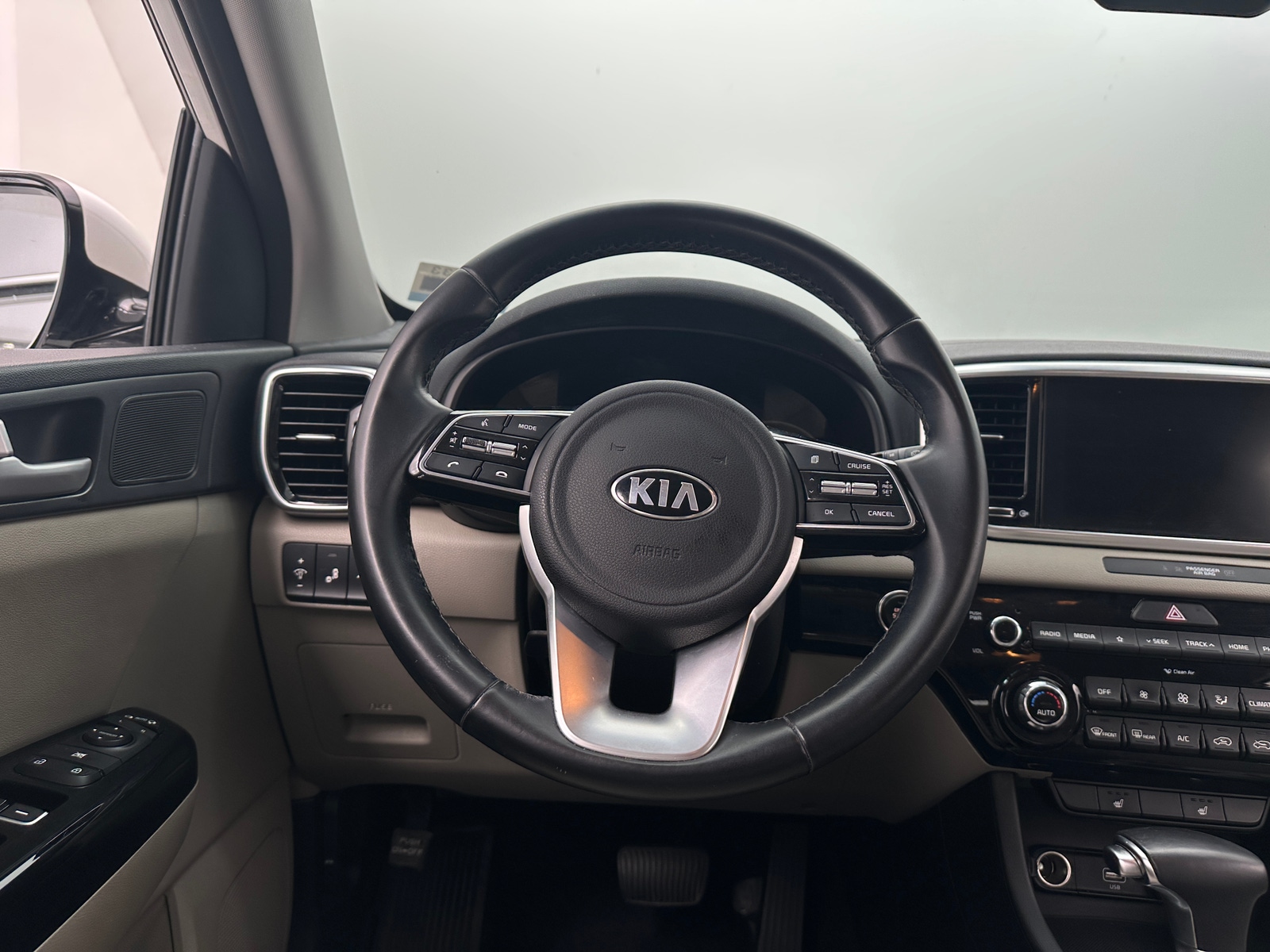 Thumbnail: 2021 Kia Sportage - 4