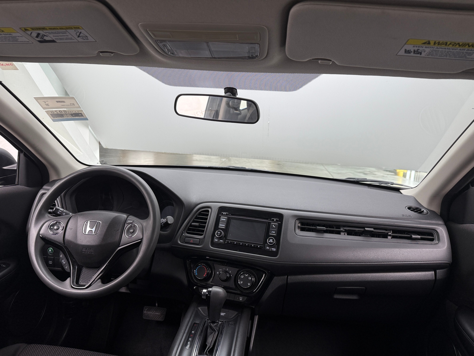 Thumbnail: 2017 Honda HR-V - 3