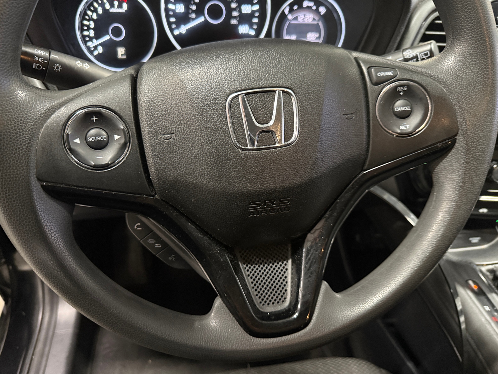 Thumbnail: 2017 Honda HR-V - 5