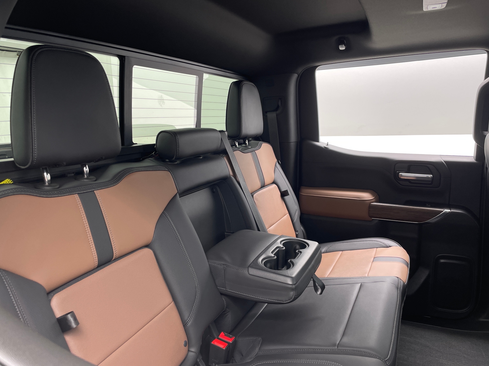 Thumbnail: 2022 Chevrolet Silverado 1500 - 5