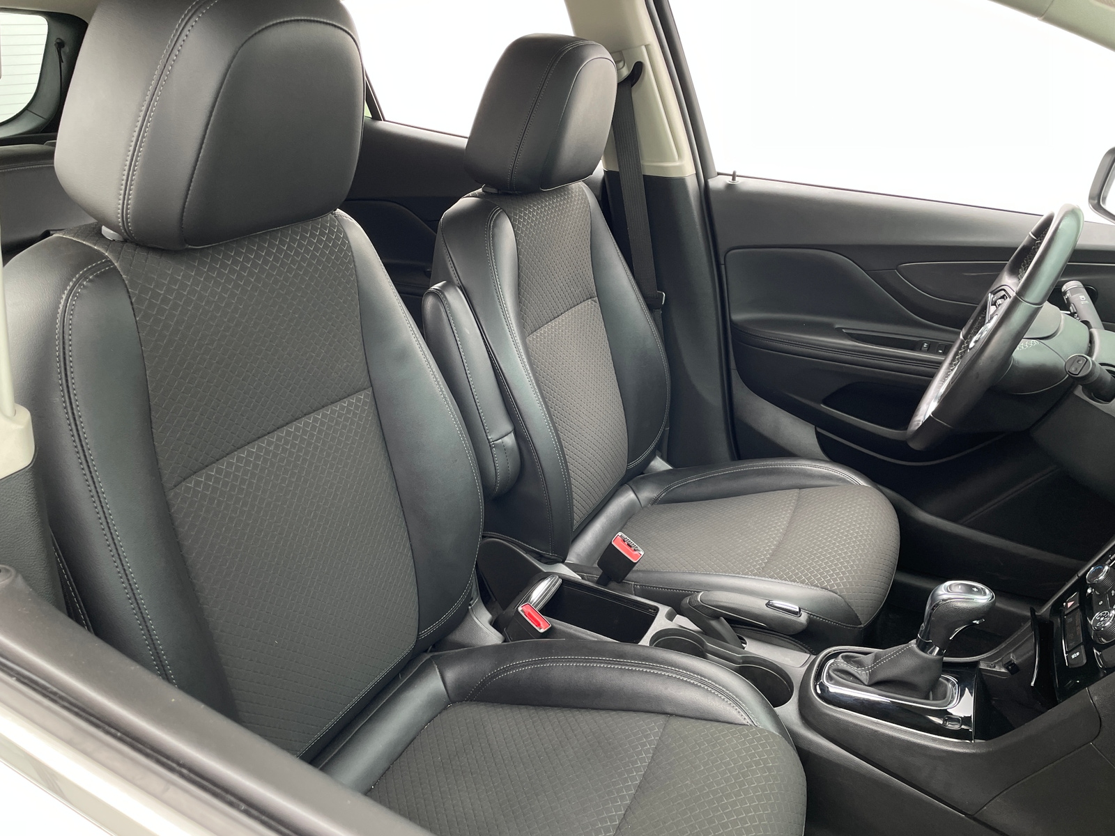Thumbnail: 2019 Buick Encore - 2