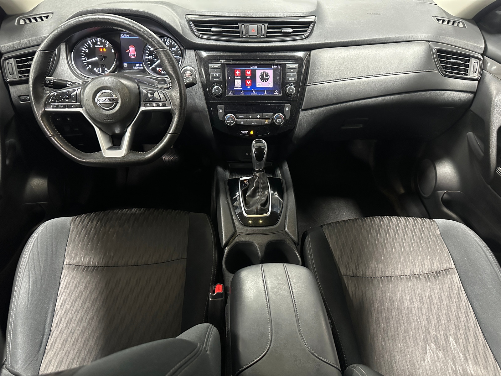 Thumbnail: 2019 Nissan Rogue - 3