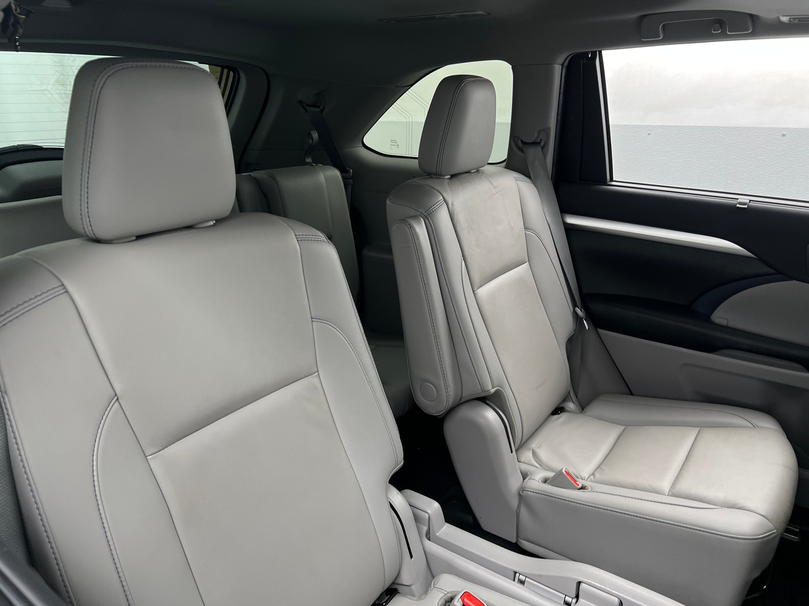 Thumbnail: 2019 Toyota Highlander - 5