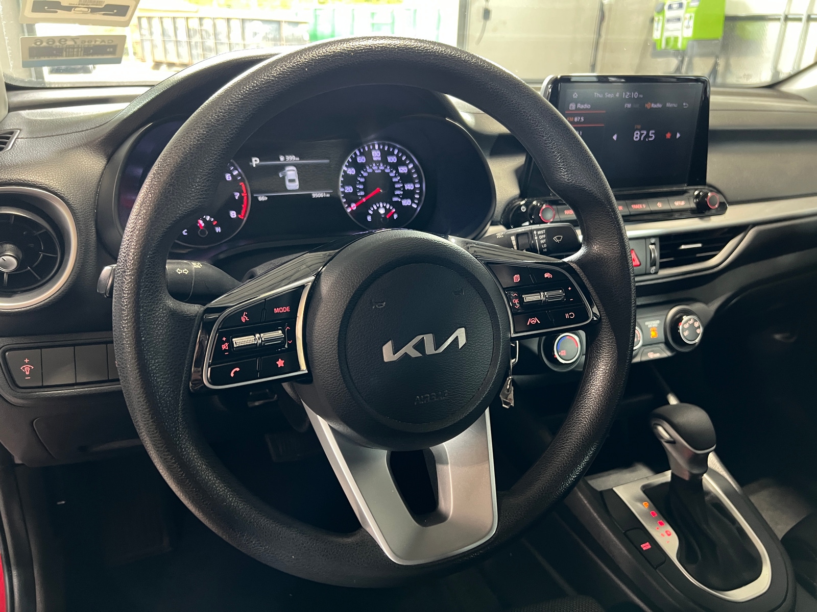 Thumbnail: 2023 Kia Forte - 5