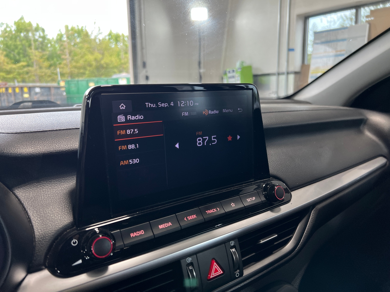 Thumbnail: 2023 Kia Forte - 4