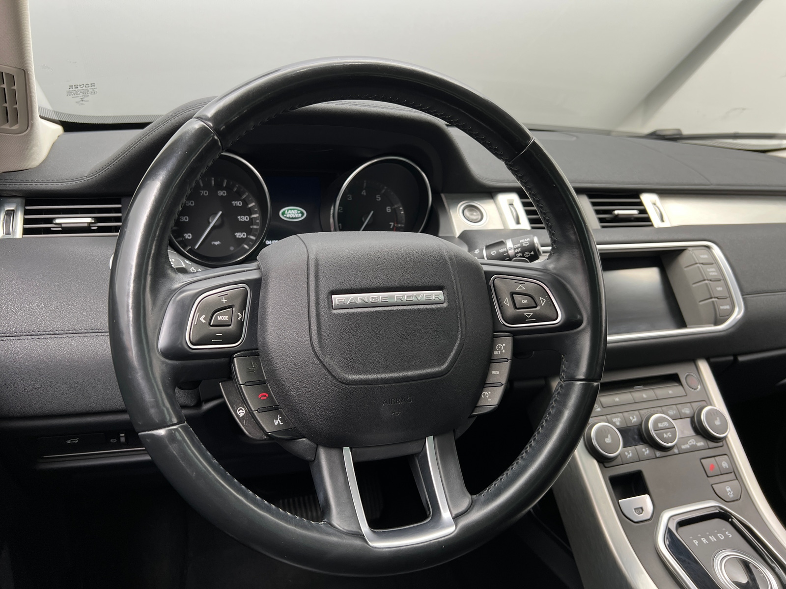 Thumbnail: 2015 Land Rover Range Rover Evoque - 4