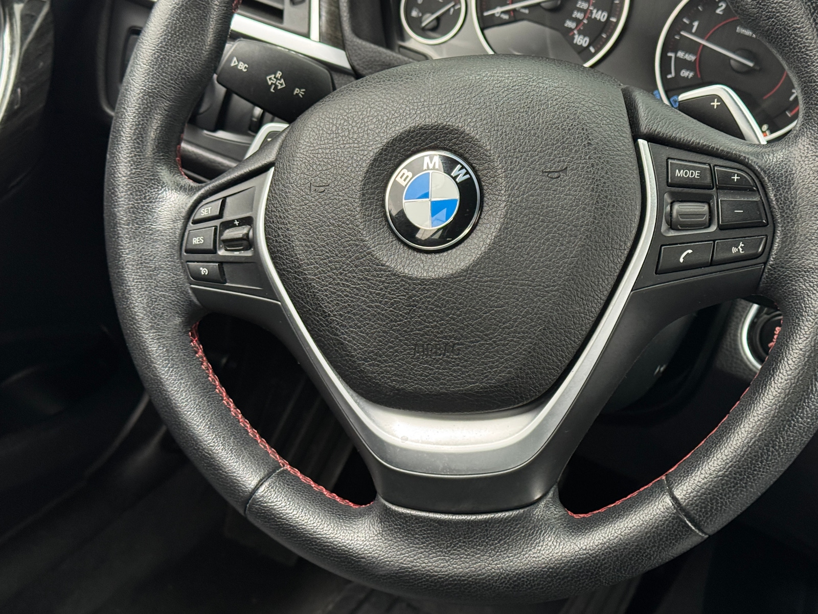 Thumbnail: 2016 BMW 3 Series - 5