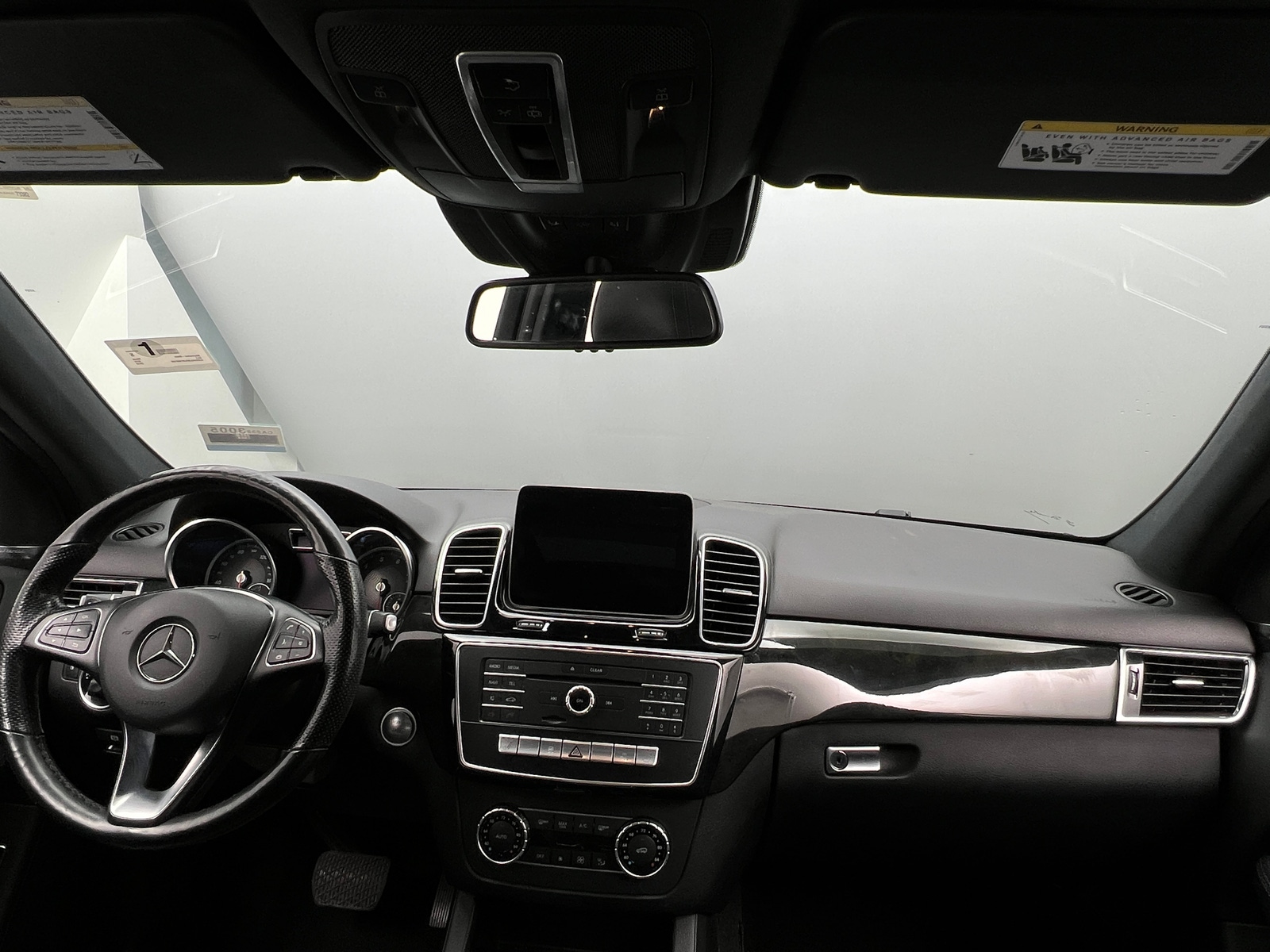 Thumbnail: 2018 Mercedes-Benz GLE - 2