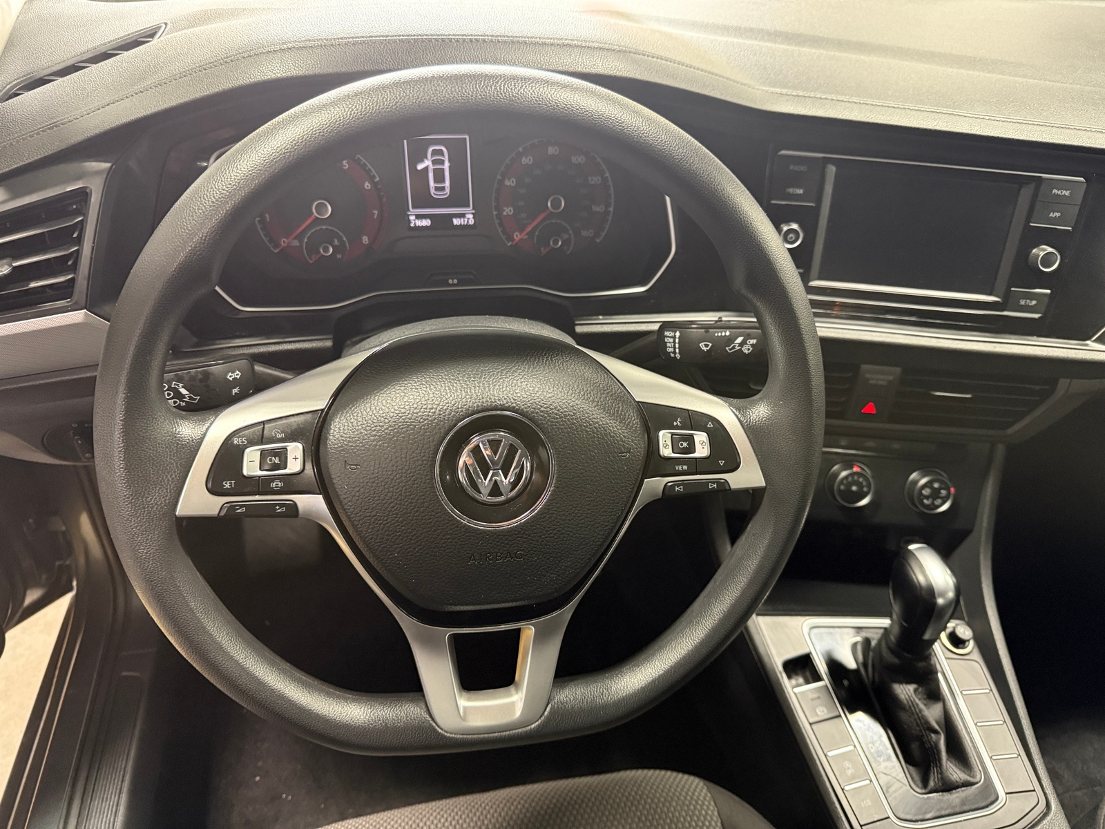 Thumbnail: 2019 Volkswagen Jetta - 5