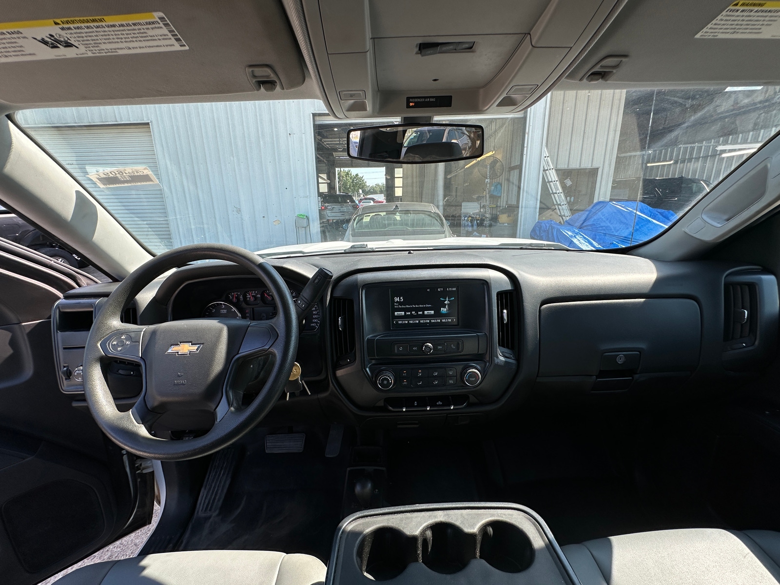 Thumbnail: 2018 Chevrolet Silverado 1500 - 3