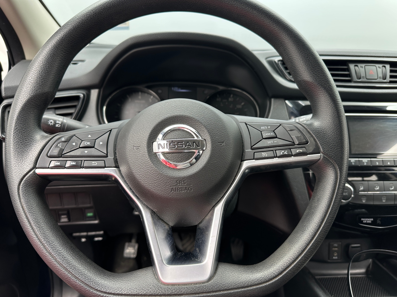 Thumbnail: 2018 Nissan Rogue Sport - 5