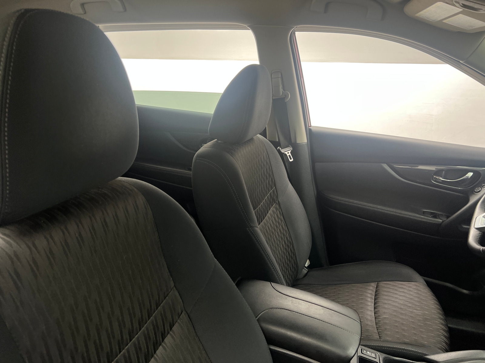 Thumbnail: 2019 Nissan Rogue - 2