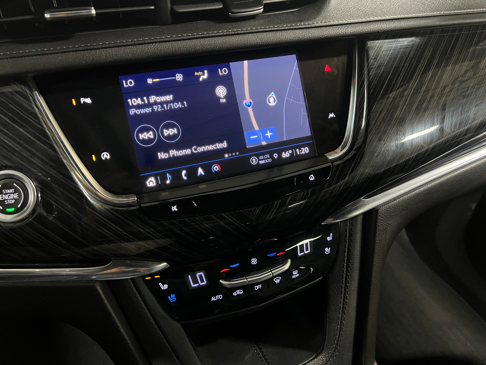 Thumbnail: 2023 Cadillac XT6 - 4