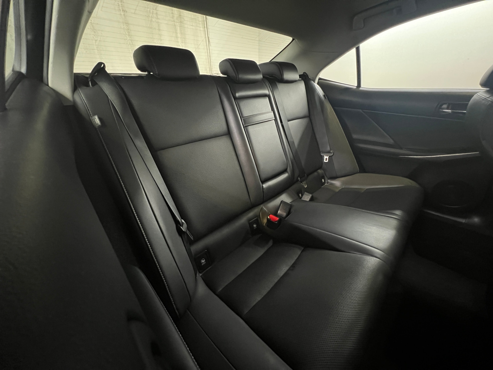 Thumbnail: 2015 Lexus IS - 5
