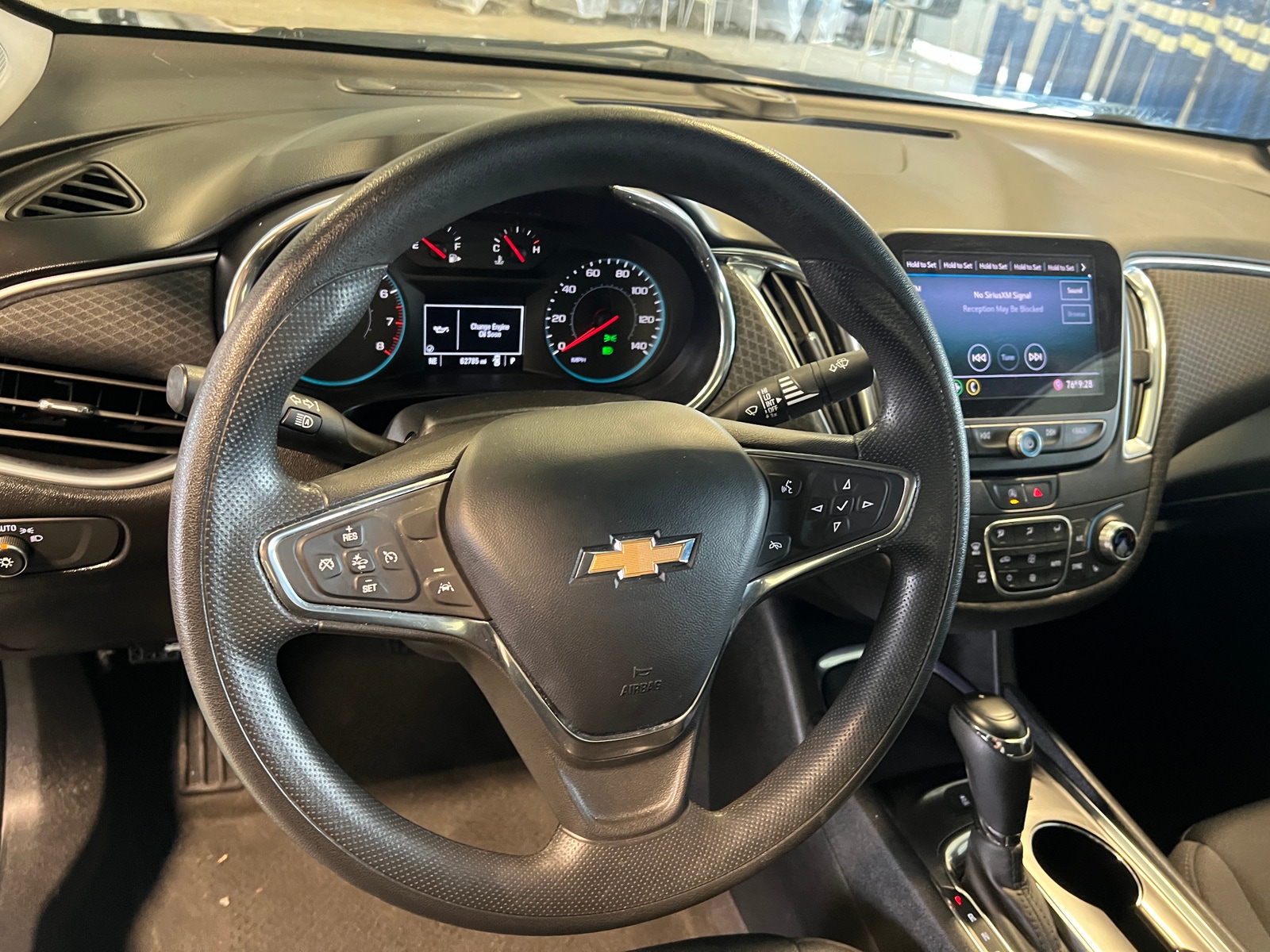 Thumbnail: 2020 Chevrolet Malibu - 5