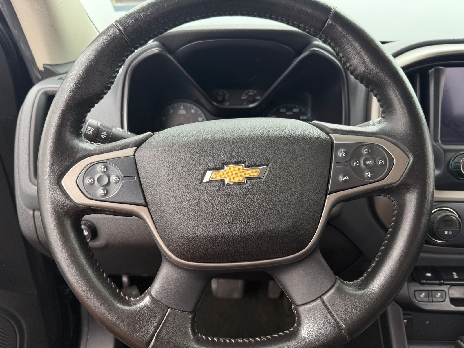 Thumbnail: 2015 Chevrolet Colorado - 4