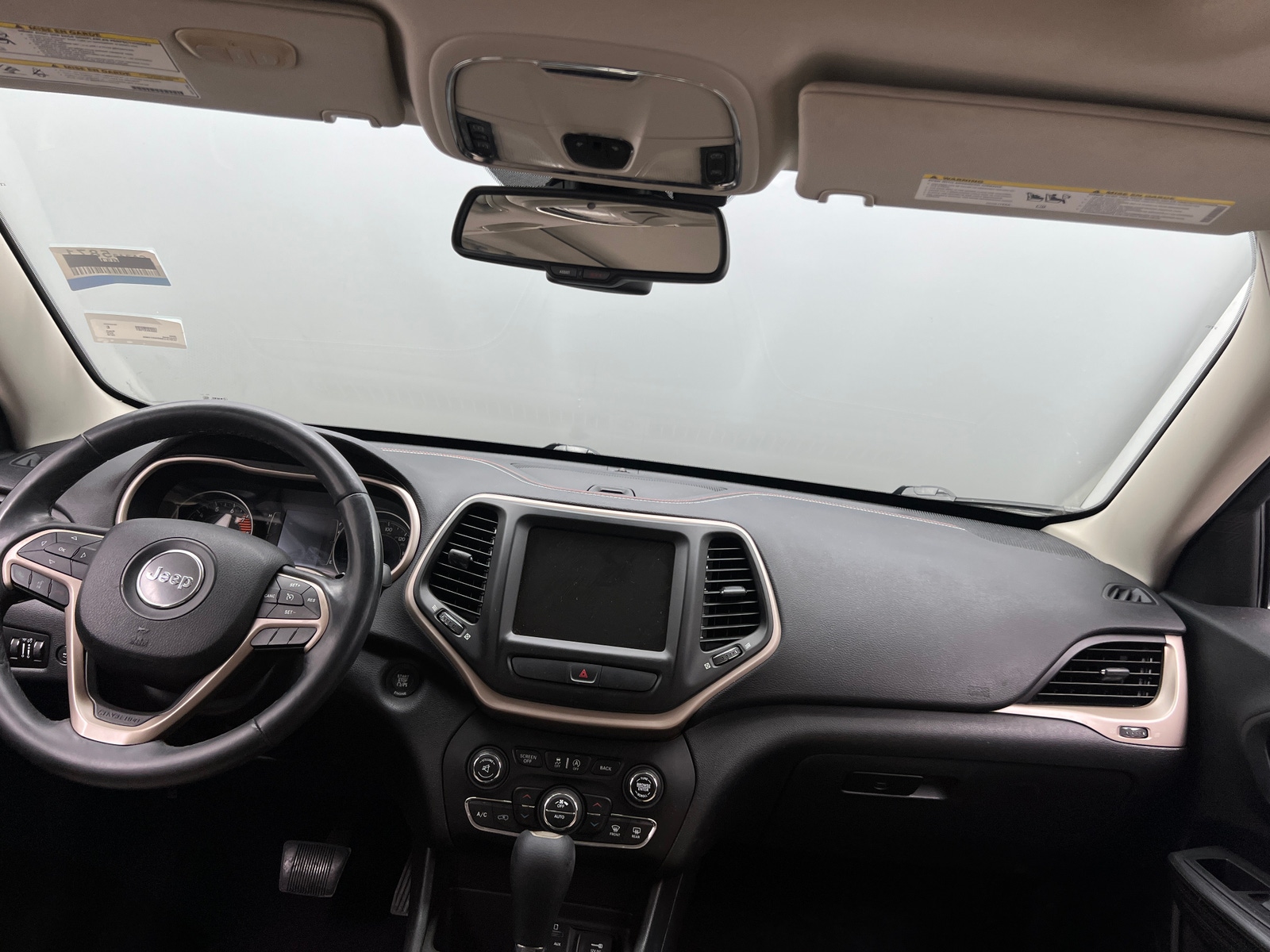 Thumbnail: 2016 Jeep Cherokee - 3