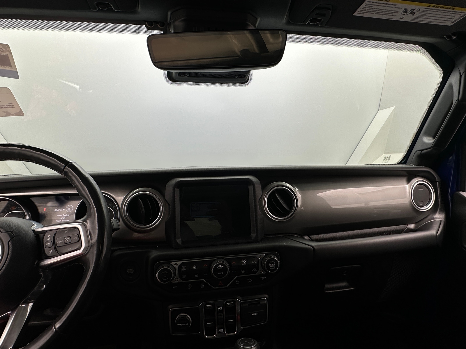 Thumbnail: 2019 Jeep Wrangler - 3