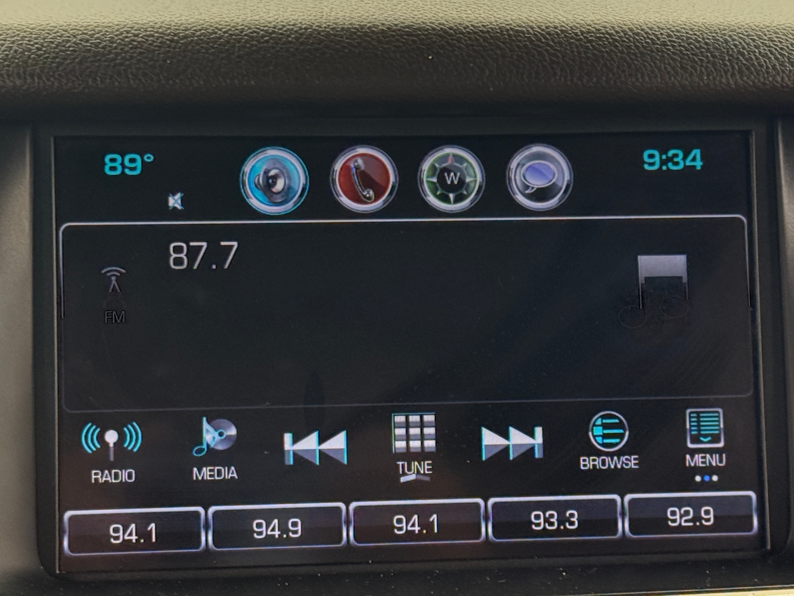 Thumbnail: 2017 GMC Yukon - 3