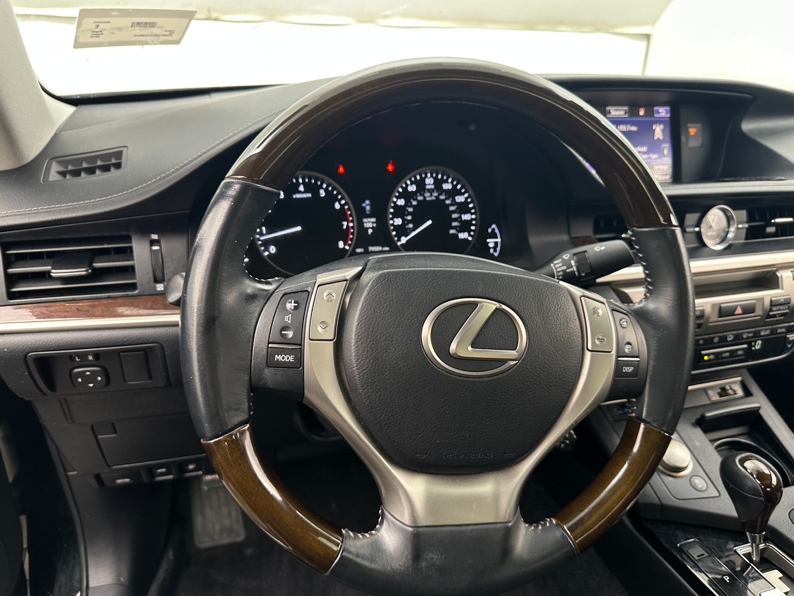 Thumbnail: 2015 Lexus ES - 4