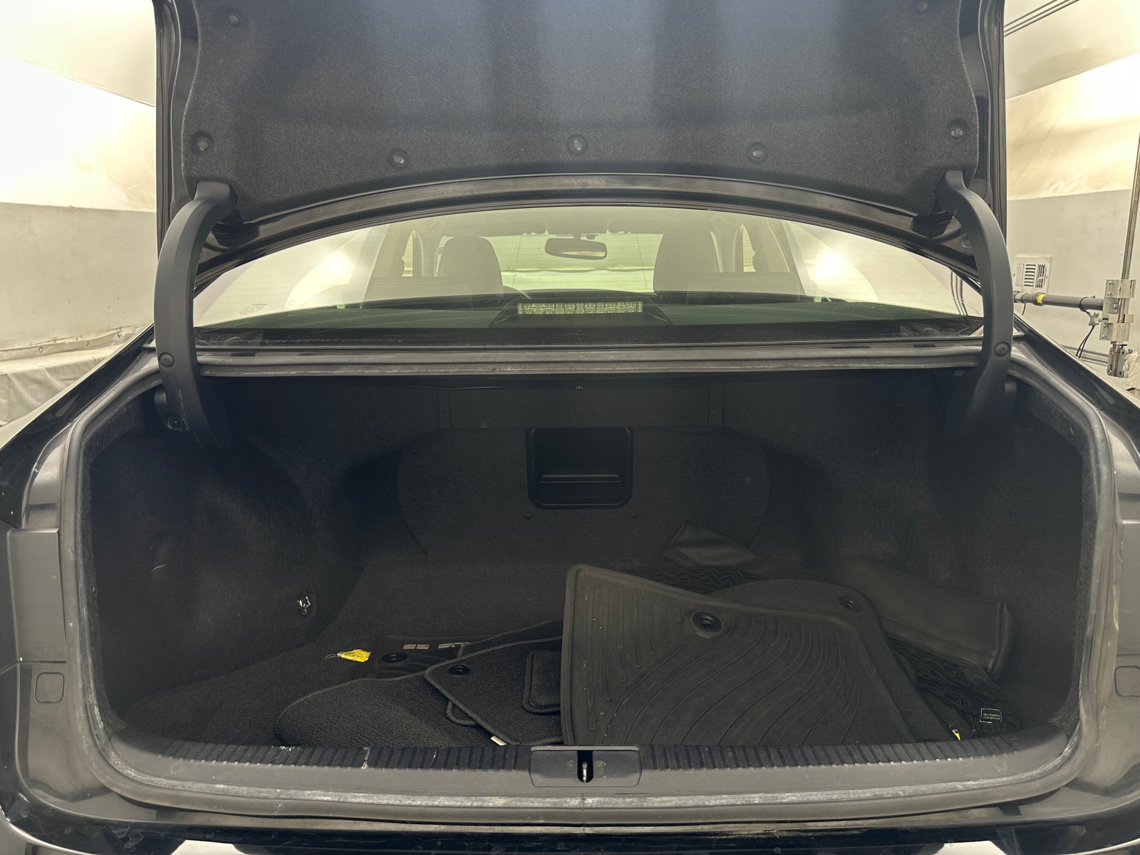 Thumbnail: 2015 Lexus ES - 6