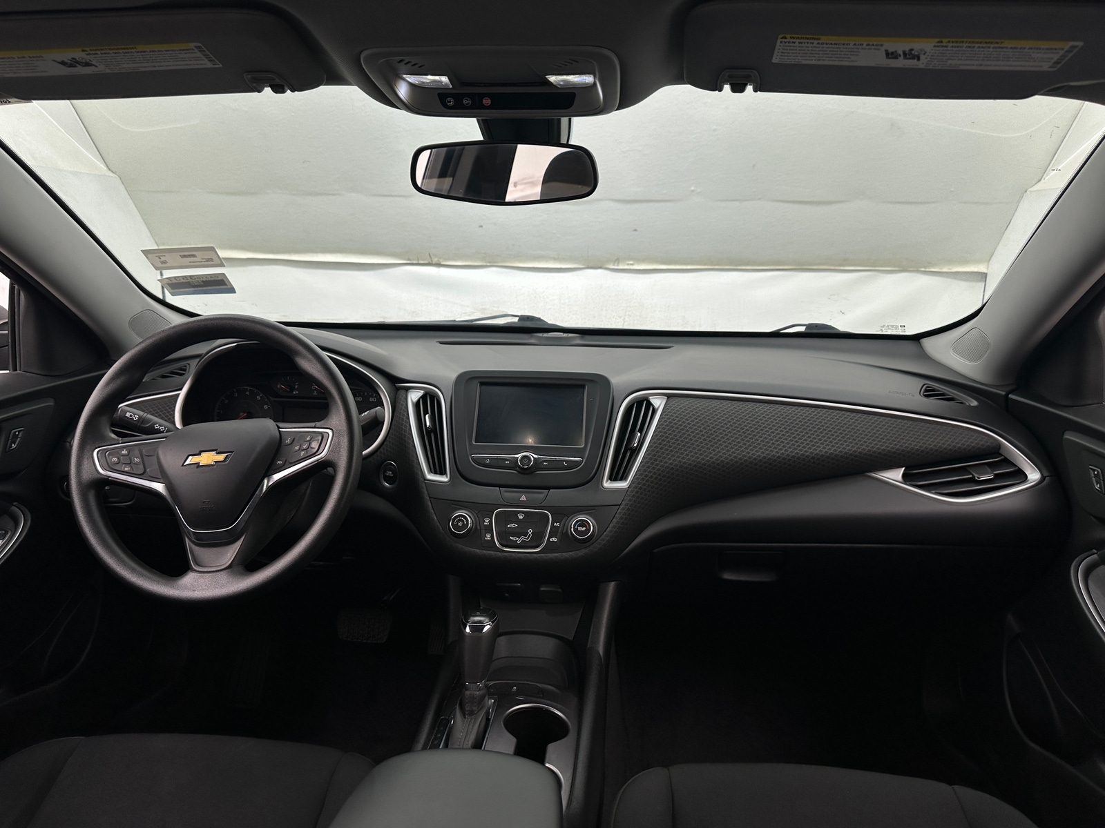 Thumbnail: 2018 Chevrolet Malibu - 3