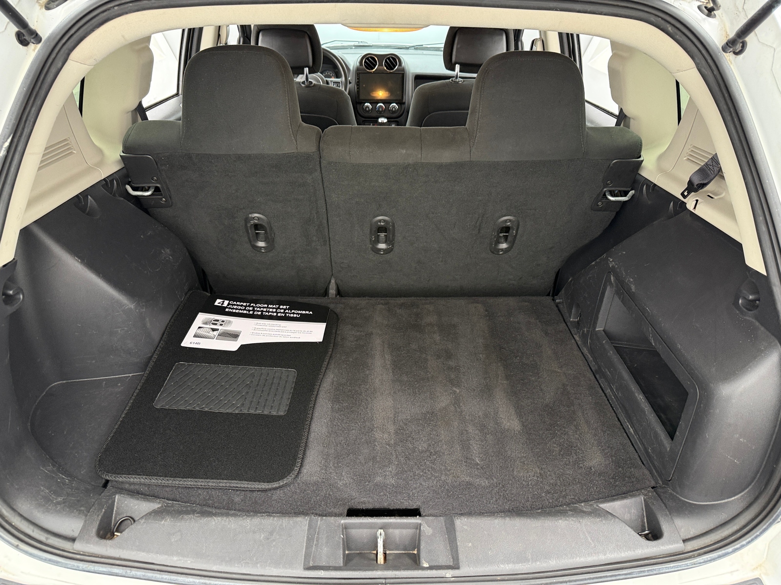 Thumbnail: 2016 Jeep Compass - 7