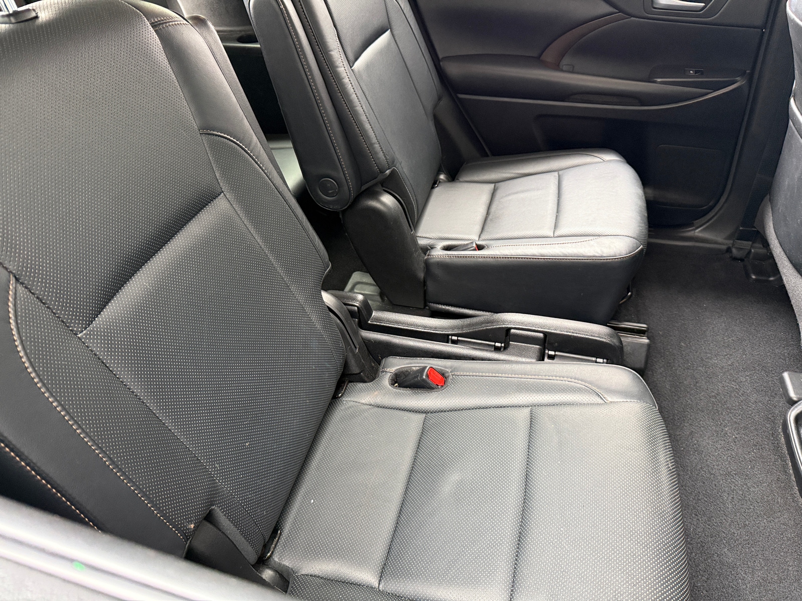 Thumbnail: 2018 Toyota Highlander - 6
