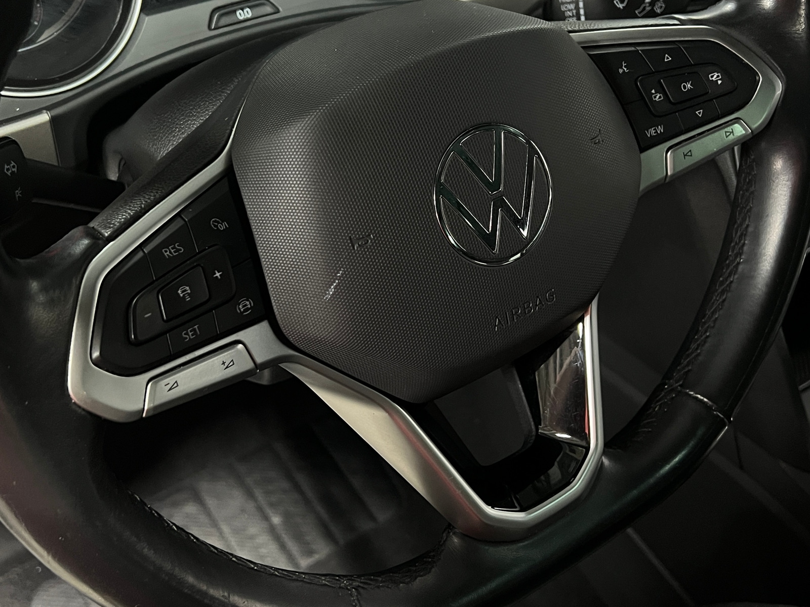 Thumbnail: 2020 Volkswagen Atlas - 4